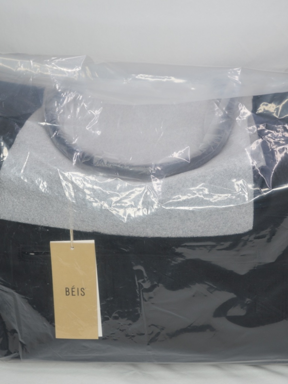 Beis The Commuter Duffle in Black — Brand New with Tags — MSRP $167 - Picture 2 of 7